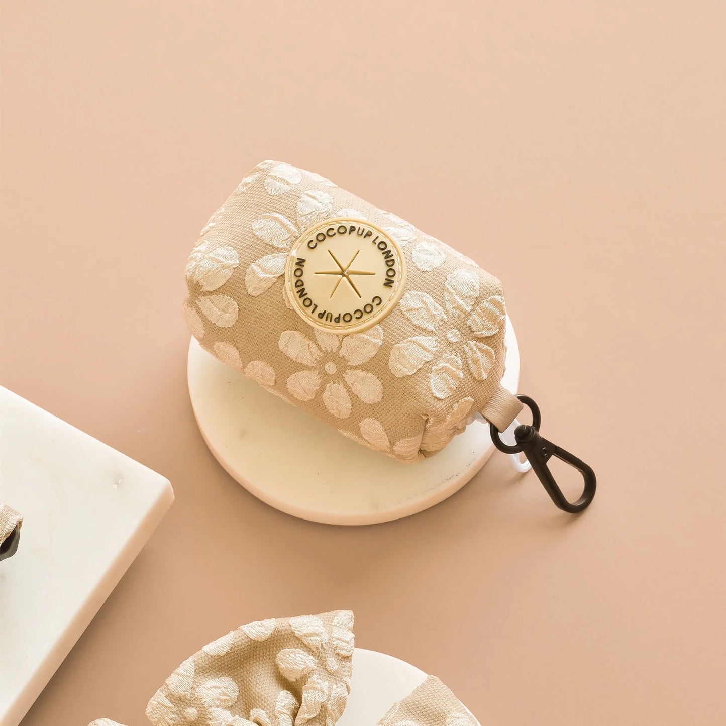 Cocopup London – LUXE Adjustable Neck Harness – Mocha Flower Pet Care > Dog Supplies > Dog Collars, Leads & Harnesses Cocopup London poop Bag XS