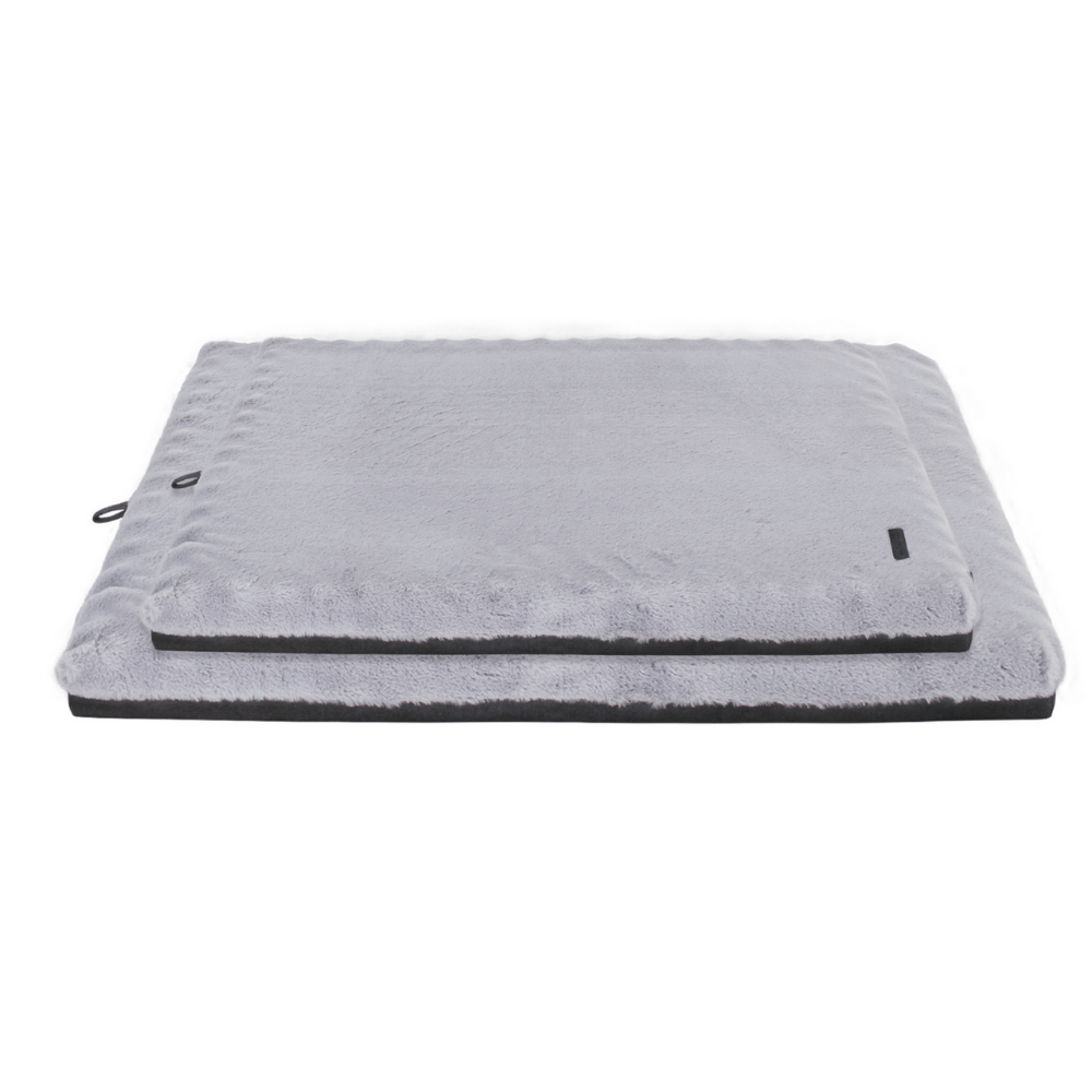 Outdoor and Indoor Kennel Mat Size 2 (78x66cm) Pet Care > Dog Supplies > Dog Beds Woofy and Whiskers