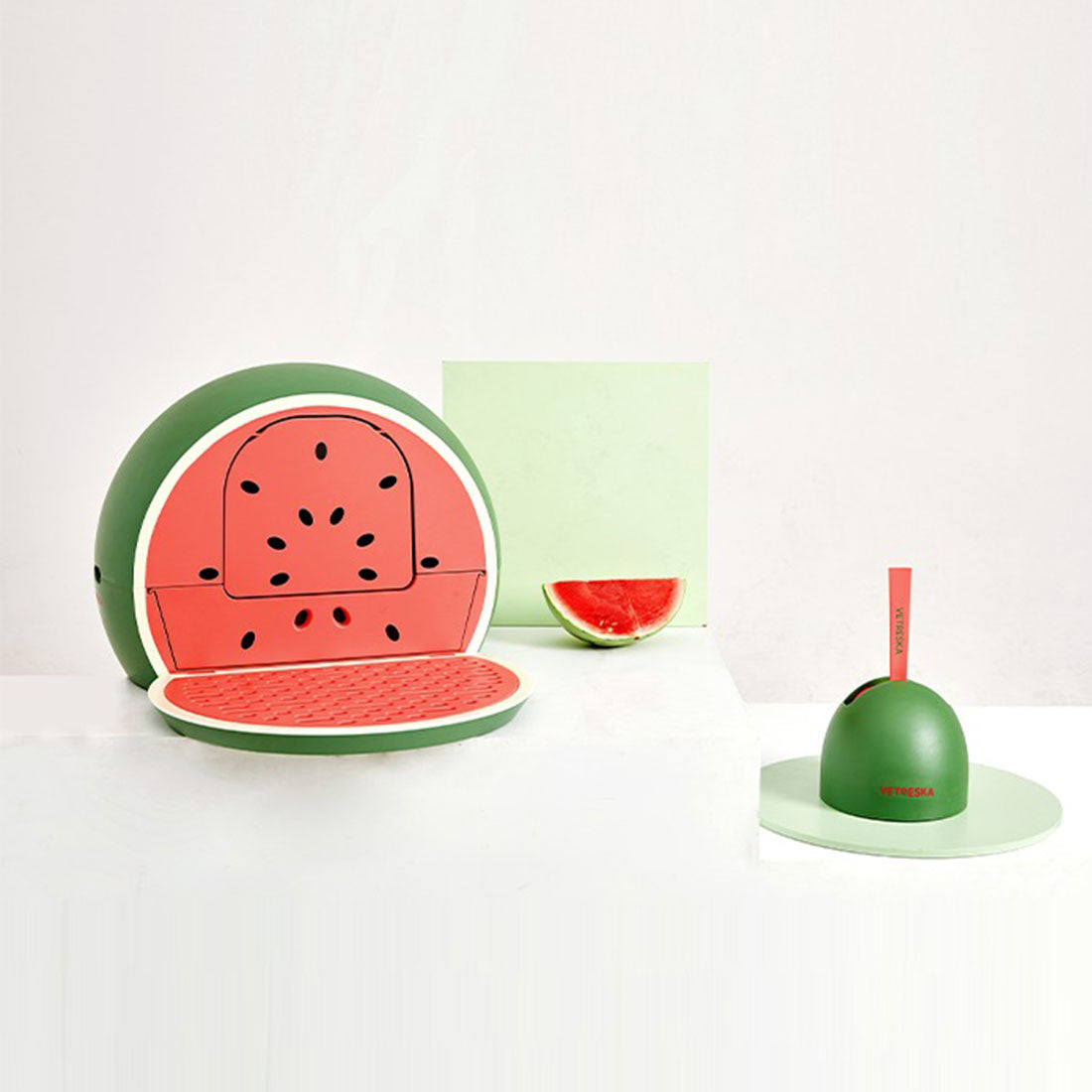 Vetreska Fruity Portable Cat Kitty Toilet Litter Box Tray House Lid Scoop Set Watermelon Pet Care > Cat Supplies > Cat Litter Woofy and Whiskers