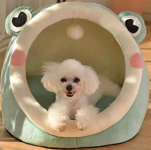 Green Frog Half-Enclosed Cat Bed - Soft Short Velvet Fabric with Sponge + PP Cotton Filling, S Size (28x28x30cm) Pet Care > Cat Supplies > Cat Furniture Woofy and Whiskers