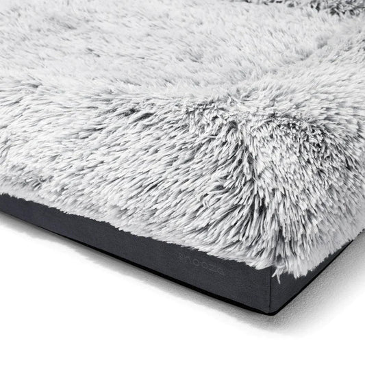 Snooza - Ultra Calming Comfort Lounge - Silver Fox - Medium - Large - Extra Large dog bed Snooza