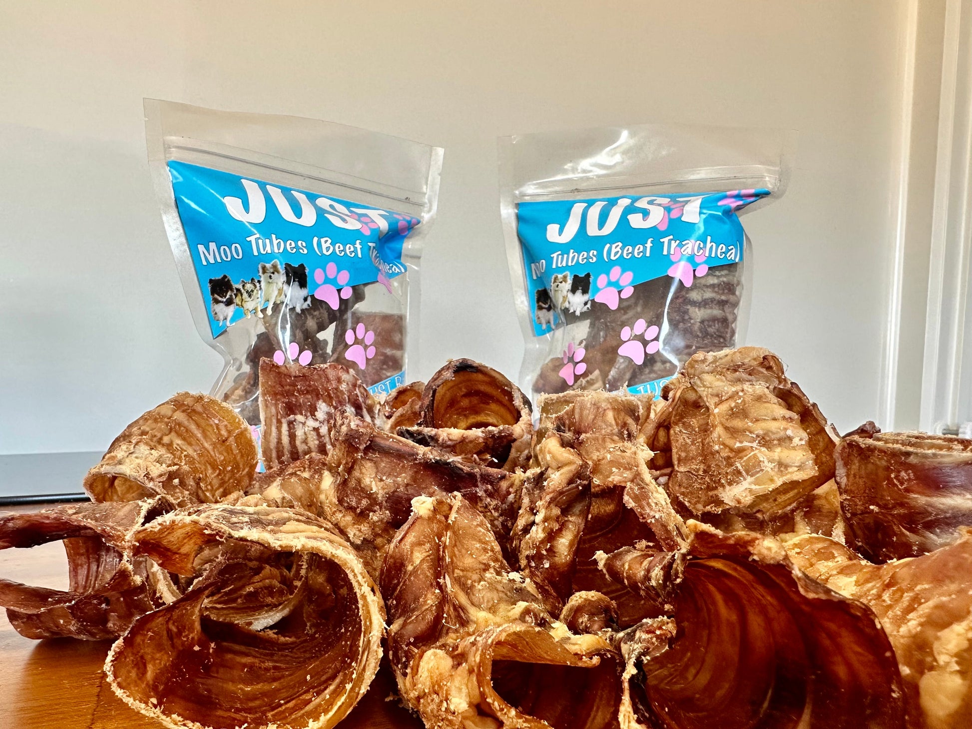 1x Just Moo Tubes ( Beef Trachea ) Pet Care > Pet Food > Dog Food Life in the outback